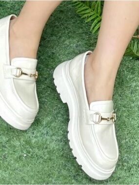 Steve Madden Cream Platform Loafers with Gold Hardware
